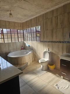 722 Guest House - 2