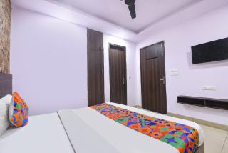 FabHotel Snereya - 2