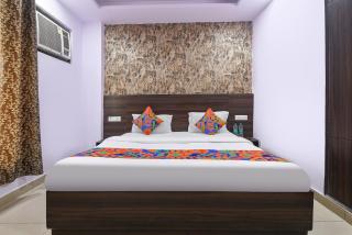 FabHotel Snereya - 1