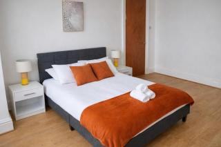 Newton House | Simple City Stays - 4