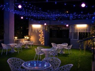 Hotel Foothill by Around Stays, Tapovan - 8