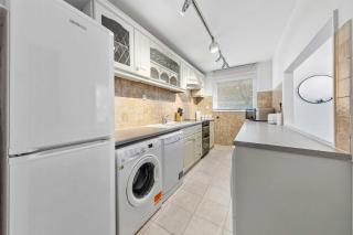 Londons Dreamy Thames River Escape in Putney 2 Mins from Station - 2