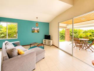 Villa Constance with terrace and garden - 0