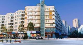 IU Hotel Zhengzhou Wenhua Road Sanquan Road Branch - 9