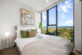 Penthouse Style - Sleeps 8 & Baby - 2BR & Rooftop - 6