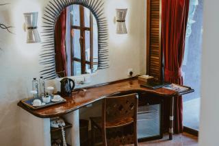 Amboseli Serena Safari Lodge - 8