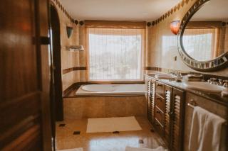 Amboseli Serena Safari Lodge - 3