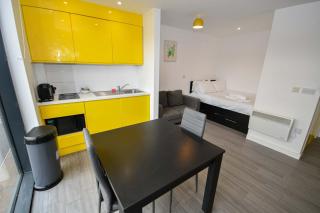 Modern & Convenient Studio in Central Sheffield - 2