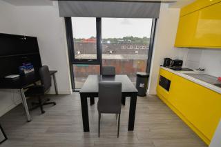 Modern & Convenient Studio in Central Sheffield - 1