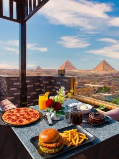 Premium Pyramids BoutiQue With Rooftop Access - 0