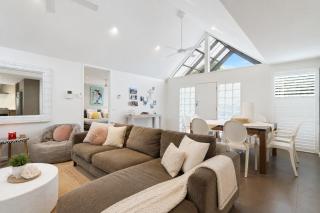 Kos Place in Blairgowrie by Ready Set Stay - 9