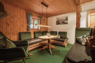 Edelsberghütte - Berghütte & Chalets - Keine Autozufahrt - No Car Access - 4