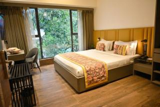 Urvi Banquets & Guest House - 1