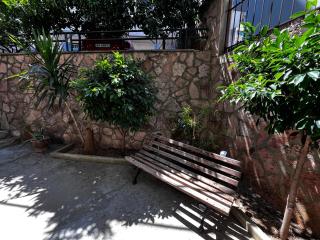 Central Comfort Apartments - 6