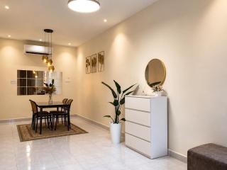 iHomie Suites - 4Bedroom Homestay Kulim - 2
