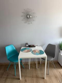 Cosy Seaside Apartments - 8