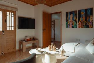 Elaia Stone House in Pachna Wine Village - 3 Bed - 2