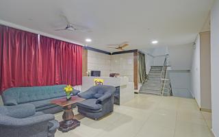 Eyries The Business Hotel - 6