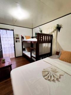 Midpoint Homestay and Restaurant- Cambulo Village - 0