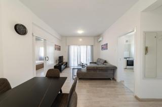 Convenient 2 Bedroom Apartment in Central Limassol - 0