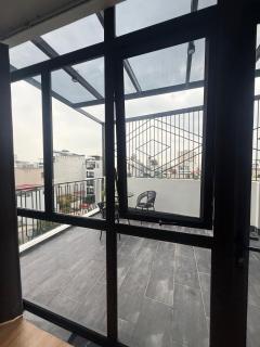 3-bedroom penthouse in Long Bien, 7 minutes to the Old Quarter - 5