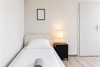 Cozy 2-Bedroom Apartment Near Prater & Danube - 1