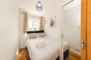 4 Beds Free Parking Fully Equipped Home - 5