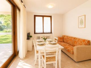 The Home of Sun - Apartments in Villa - 2