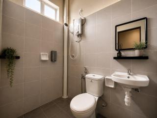 iHomie Suites - 4Bedroom Homestay Kulim - Kulim - 9