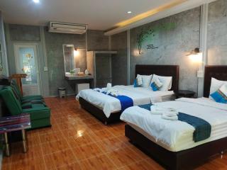 Phangpring Beach Resort - 2