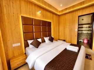 The Amber Retreat - Best Property In Mussoorie #Luxury Rooms #Balcony #Parking #Budget Friendly #Mountain View #Restaurant #Couple Friendly - 5
