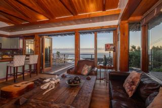 Mussel Beach House - 2