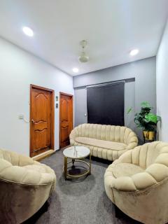 Royal Residency DHA phase 6 Karachi - 1