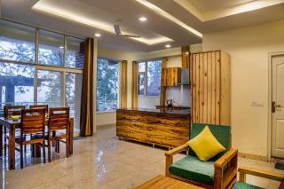 The Luxury Heritage Apartments Live Music Sat - 2