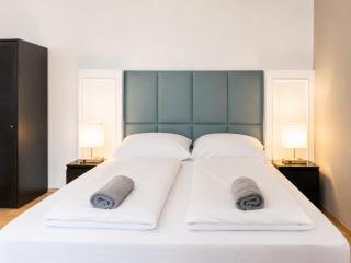 5-Min to Danube Canal ,Modern Flat for Longstays - Wenen - 2