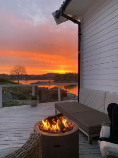 Right by Fanafjorden - kayaking - possibility of boat rental - 0