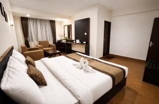 Hotel Golden Bhumzang Resort & Spa In Gangtok - 1