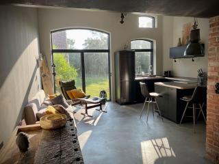 Industrial Loft in Tating - 7