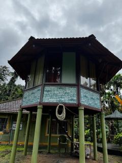 kumerikad estate - 0