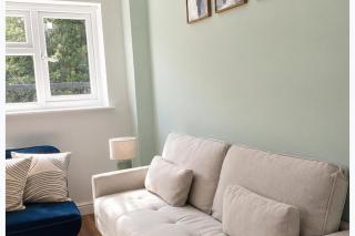 3 Bed Apartment - Near Nec Bhx Cbs Ev Parking - 2