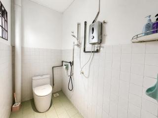 BNB Cozy Homestay @ Bdr Country Homes (Corner Hse) - 3