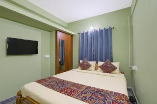FabHotel Rudra Grand - 3