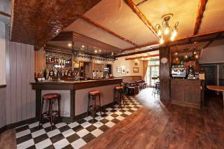 The White Bull Hotel - 3