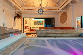 Bangtao Beachfront Jacuzzi Villa - 9