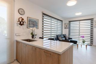 Go with the Flow , Chic Limassol Stay - 4