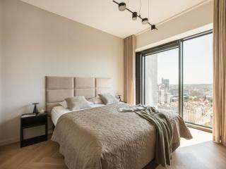 URBAN APARTMENTS Global 20th Floor No 17 - Air Condition - Free Garage - 5