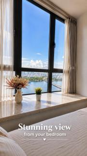 R&F Seaview Guest Favourite Near SG CIQ 2BR - 4