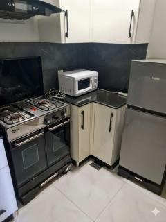 Zameen Opal Executive 2-Bed Suite - 1