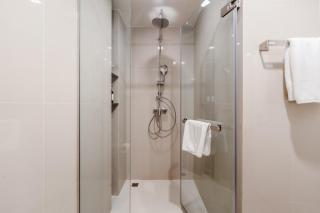Patong 2BR - Rooftop Infinity Pool - 3