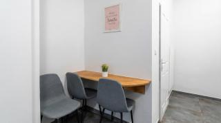 Simple Apt, with full kitchen Wiener Stadthalle - Wenen - 8